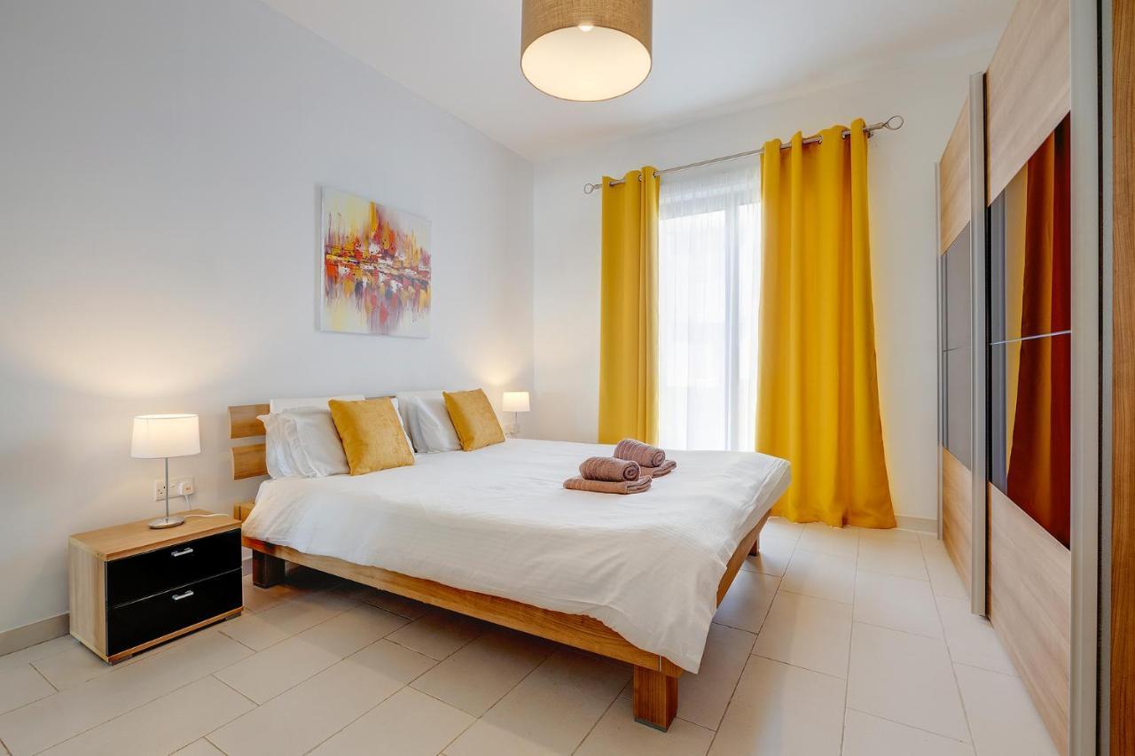Marvellous Apartment With Valletta And Harbour Views Sliema Zewnętrze zdjęcie