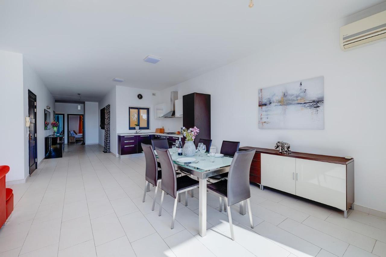 Marvellous Apartment With Valletta And Harbour Views Sliema Zewnętrze zdjęcie