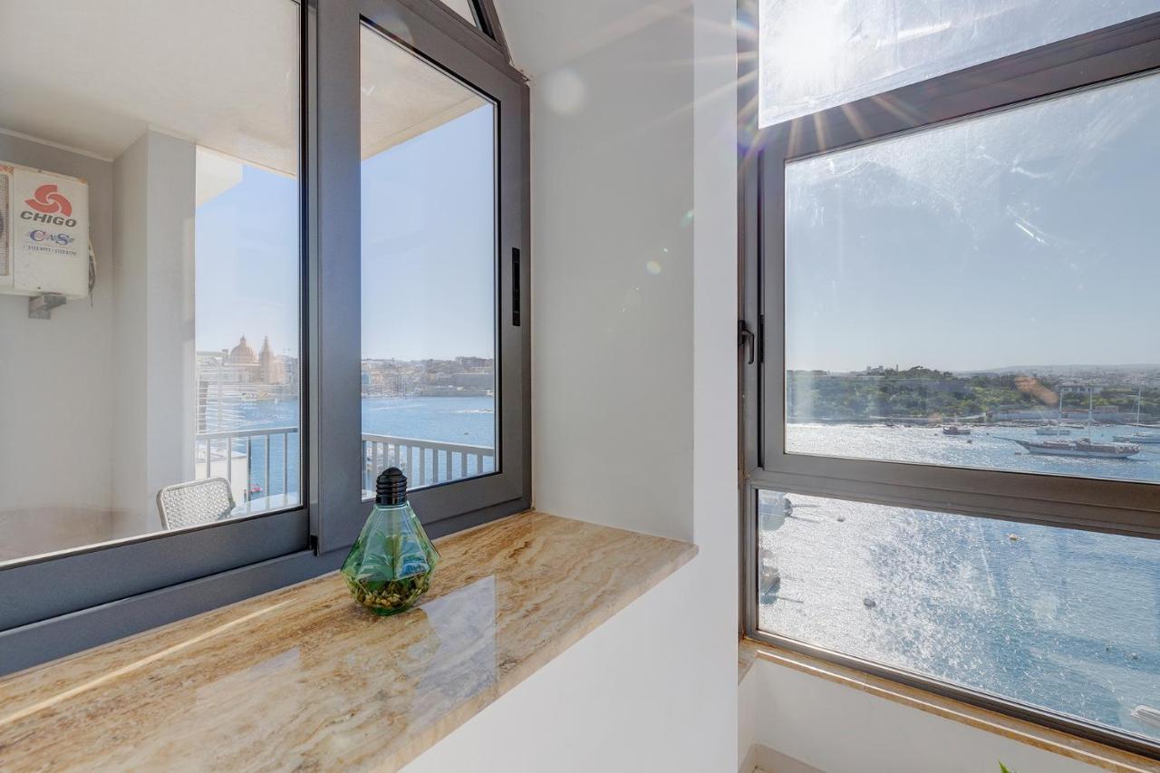 Marvellous Apartment With Valletta And Harbour Views Sliema Zewnętrze zdjęcie