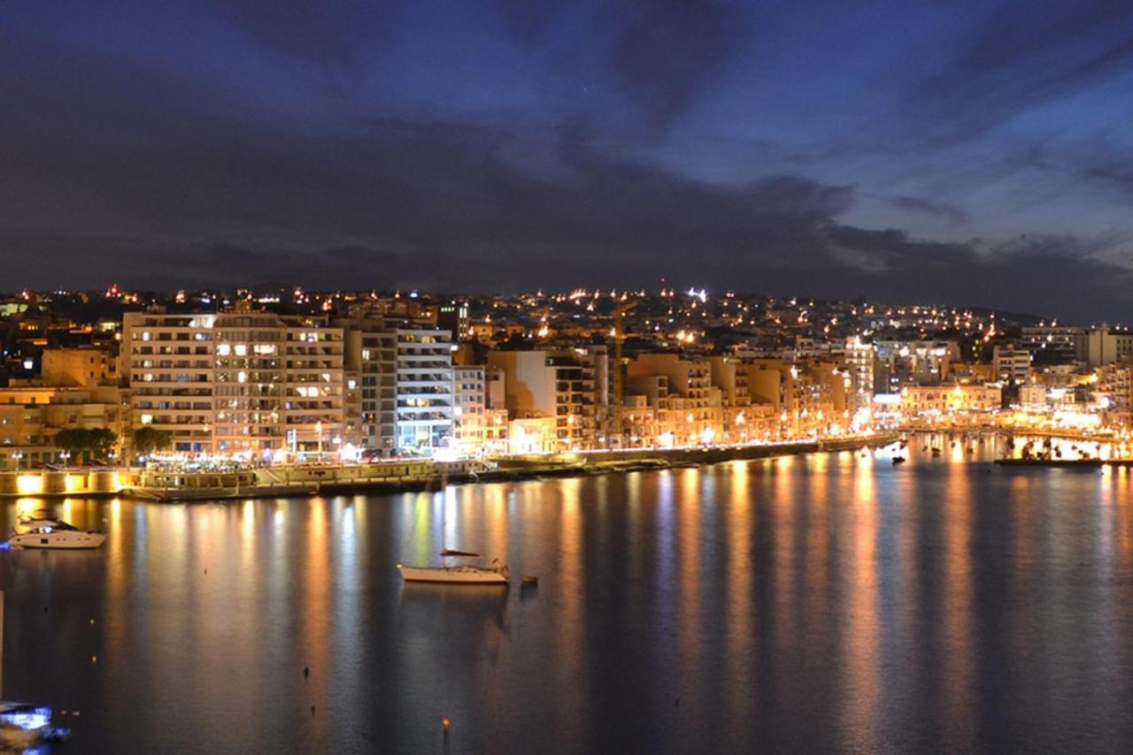 Marvellous Apartment With Valletta And Harbour Views Sliema Zewnętrze zdjęcie