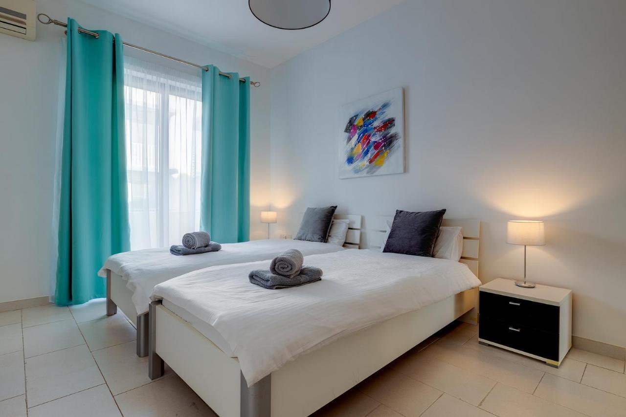 Marvellous Apartment With Valletta And Harbour Views Sliema Zewnętrze zdjęcie